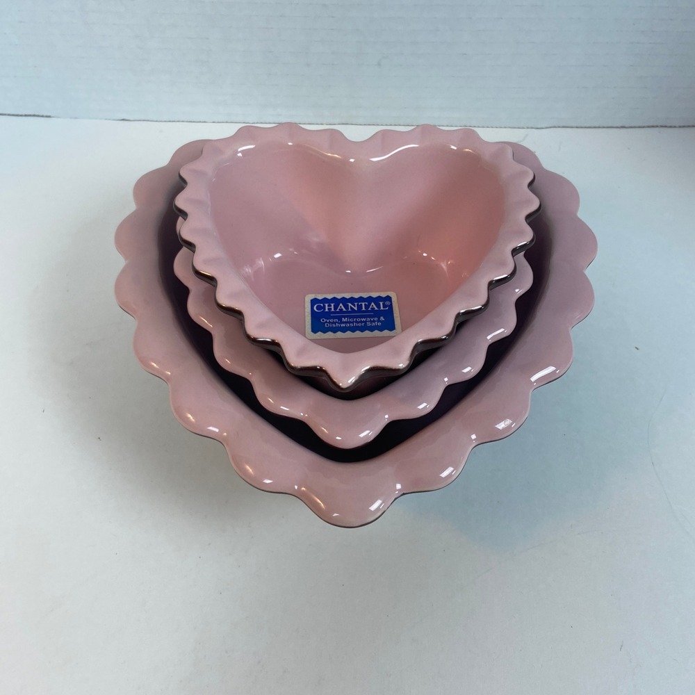 Chantal Pink Heart Ramekin Baker Set 3pc Scalloped Ceramic 93-HBP11 93-HBP15